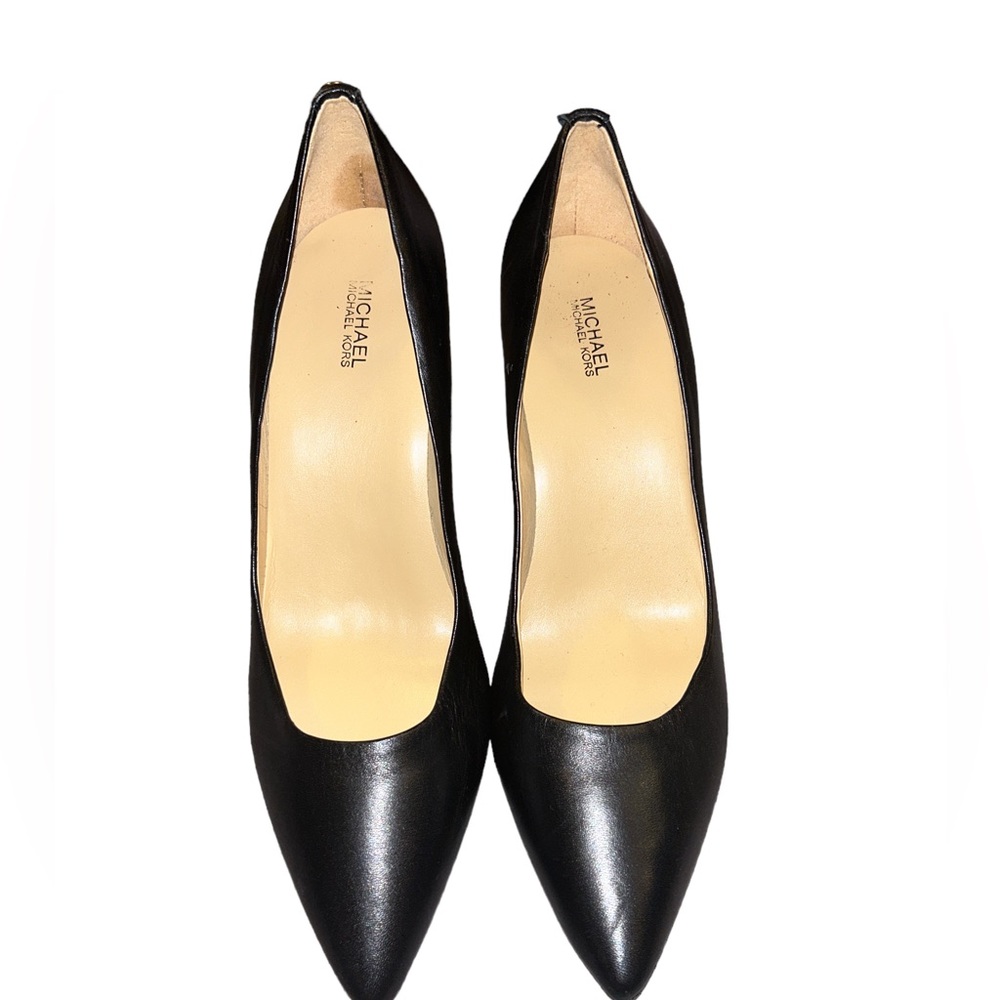 Michael Kors Size 10 Women's Black Solid Pump Shoes - Picture 3 of 4
